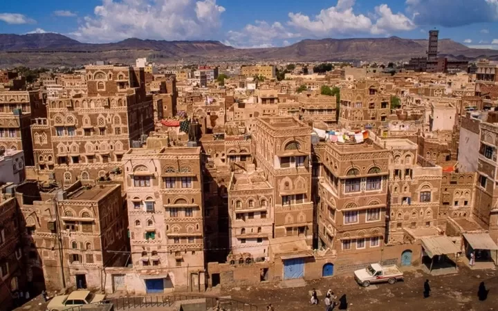 “لا مثيل لها” صحفي بريطاني يكتب عن مدن اليمن القديمة وسرُ هندستها المعمارية