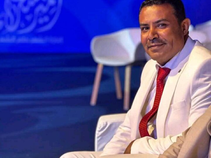 الشاعر اليمني “عمران” يتأهل للمرحلة التالية من أمير الشعراء